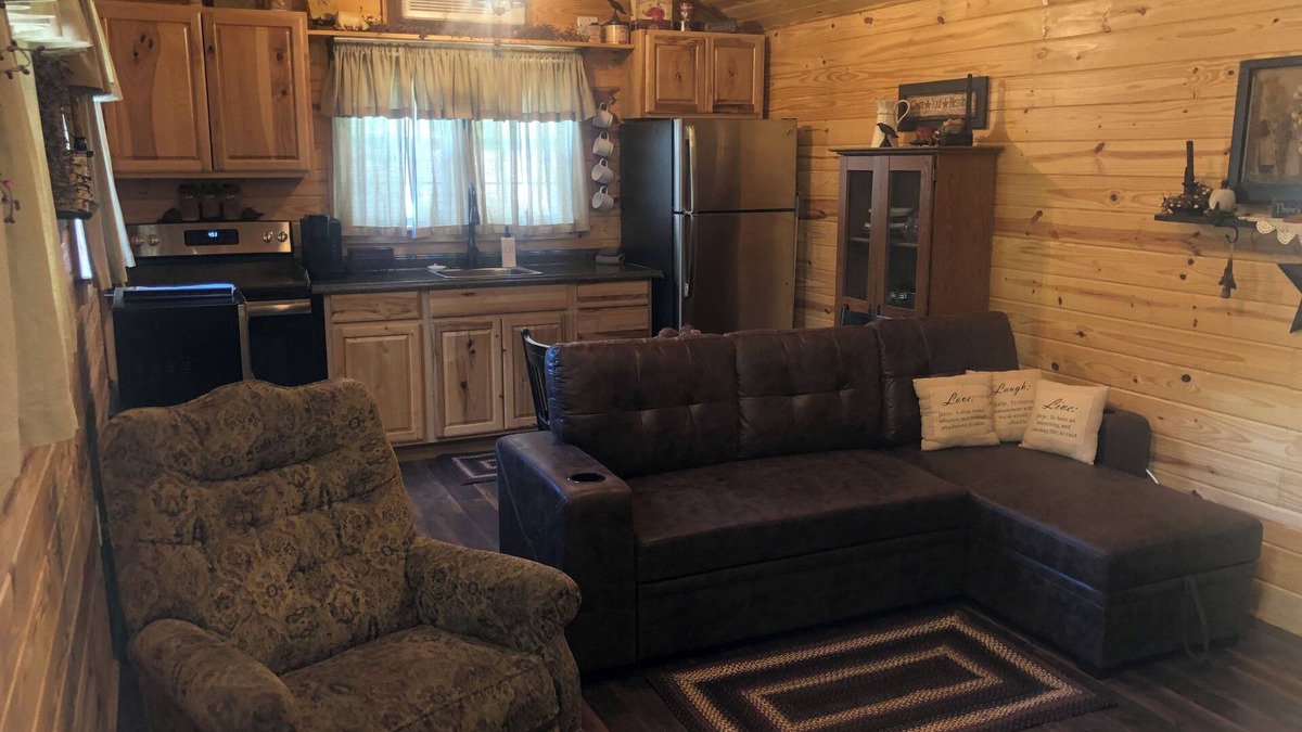 Lexington Cabin | Country Cabin in the Woods