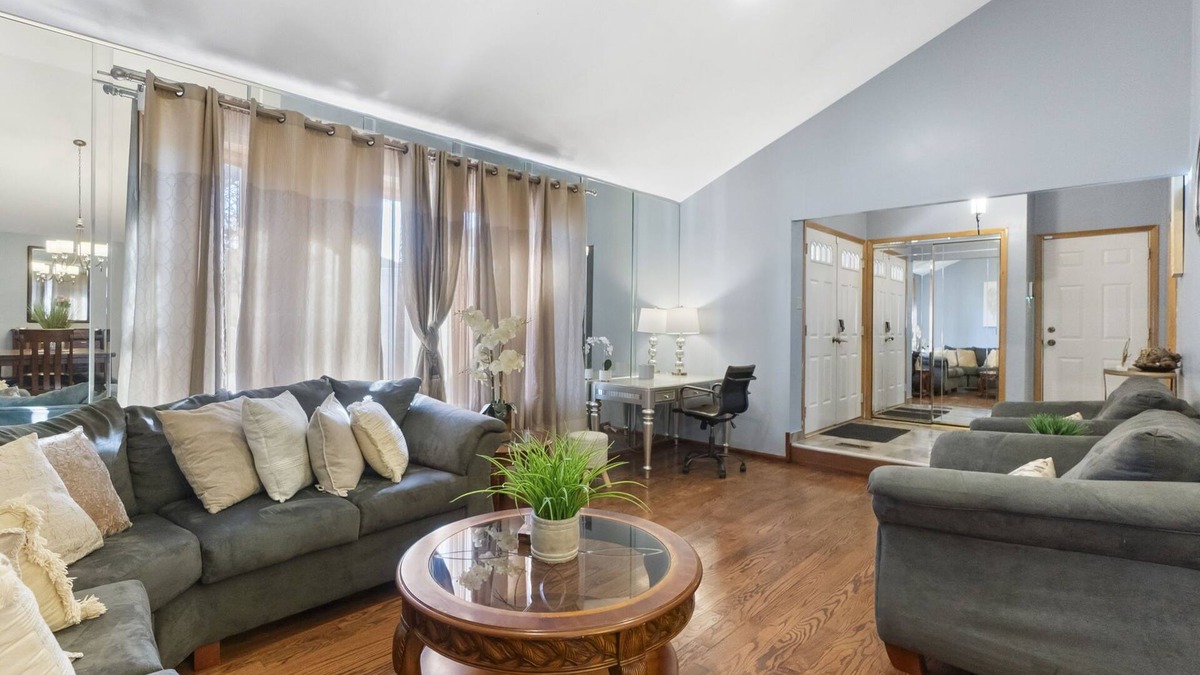 Tinley Park House | Country Club Hills Rentaln