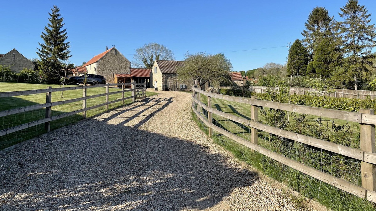 Colsterworth Cottage | Country Cottage - a perfect escape for a country retreat (Dog Friendly)