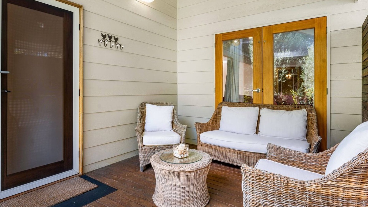 Grantville House | Country Cottage by the Sea