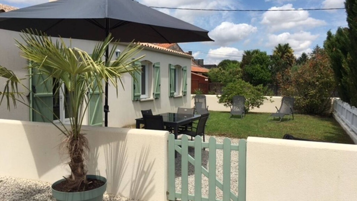 Cire-dAunis House | Country cottage