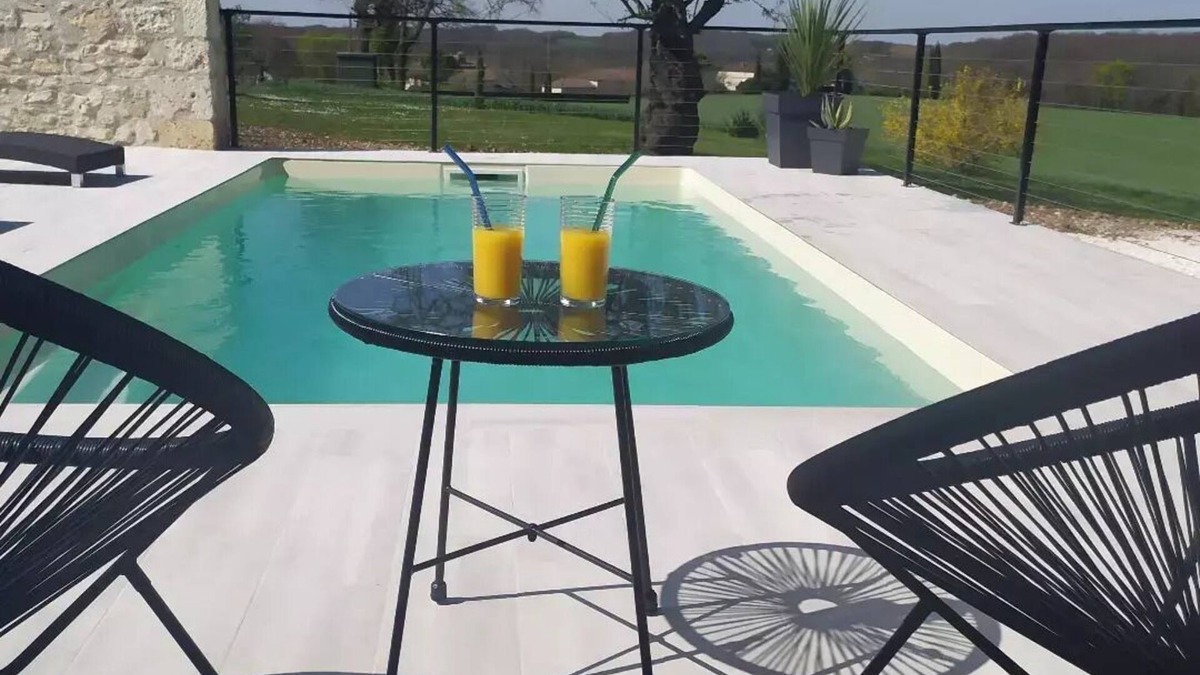 Saint-Beauzeil Cottage | Country cottage in Quercy with private swimming pool