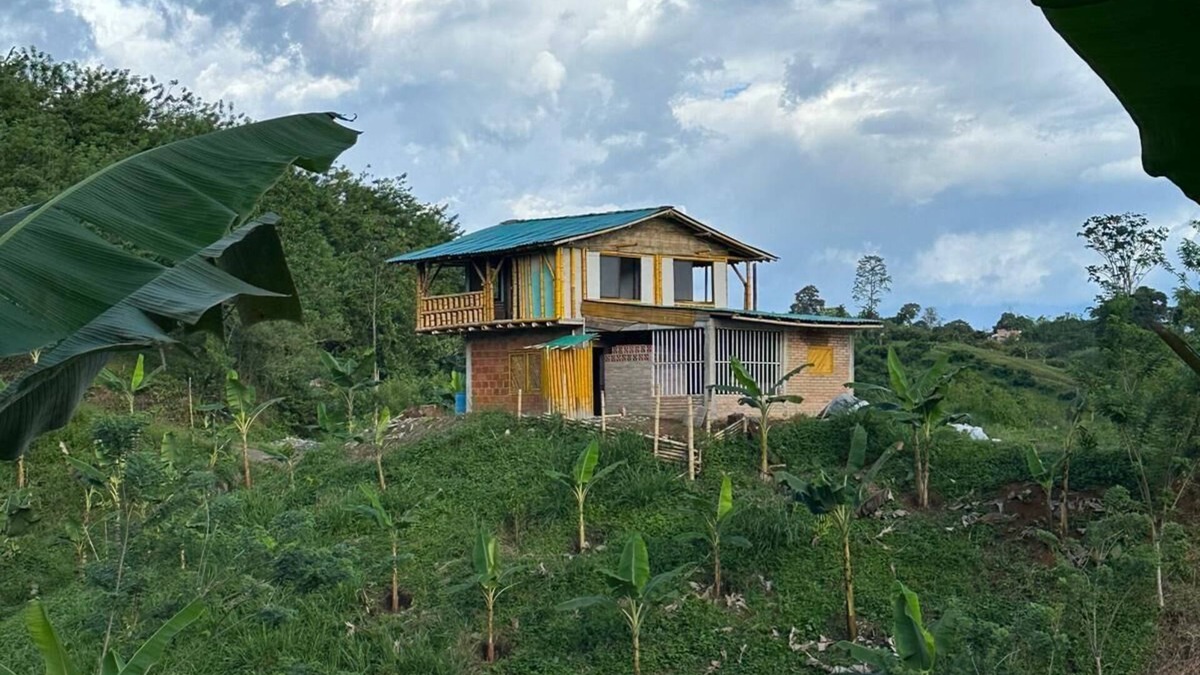 Alegrias Cabin | COUNTRY COTTAGE IN THE HEART OF THE COFFEE REGION! 300 METERS FROM THE RIVER.
