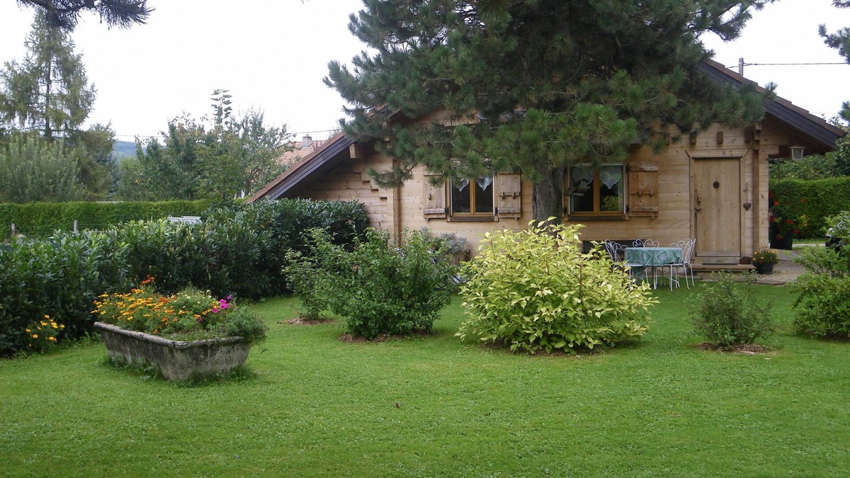 Sancey-le-Grand Ski Chalet | COUNTRY COTTAGE independent *
