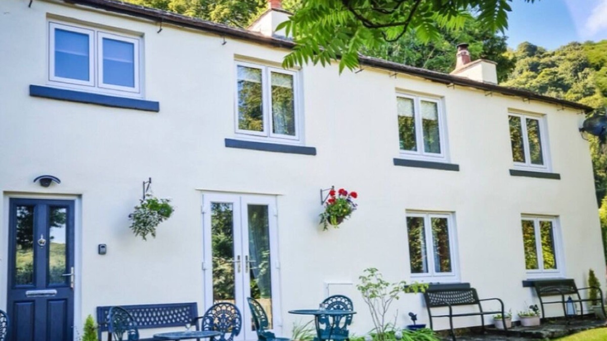 Matlock Bath Cottage | Country Cottage With Fantastic Views Over The Derwent Valley, Derbyshire Dales