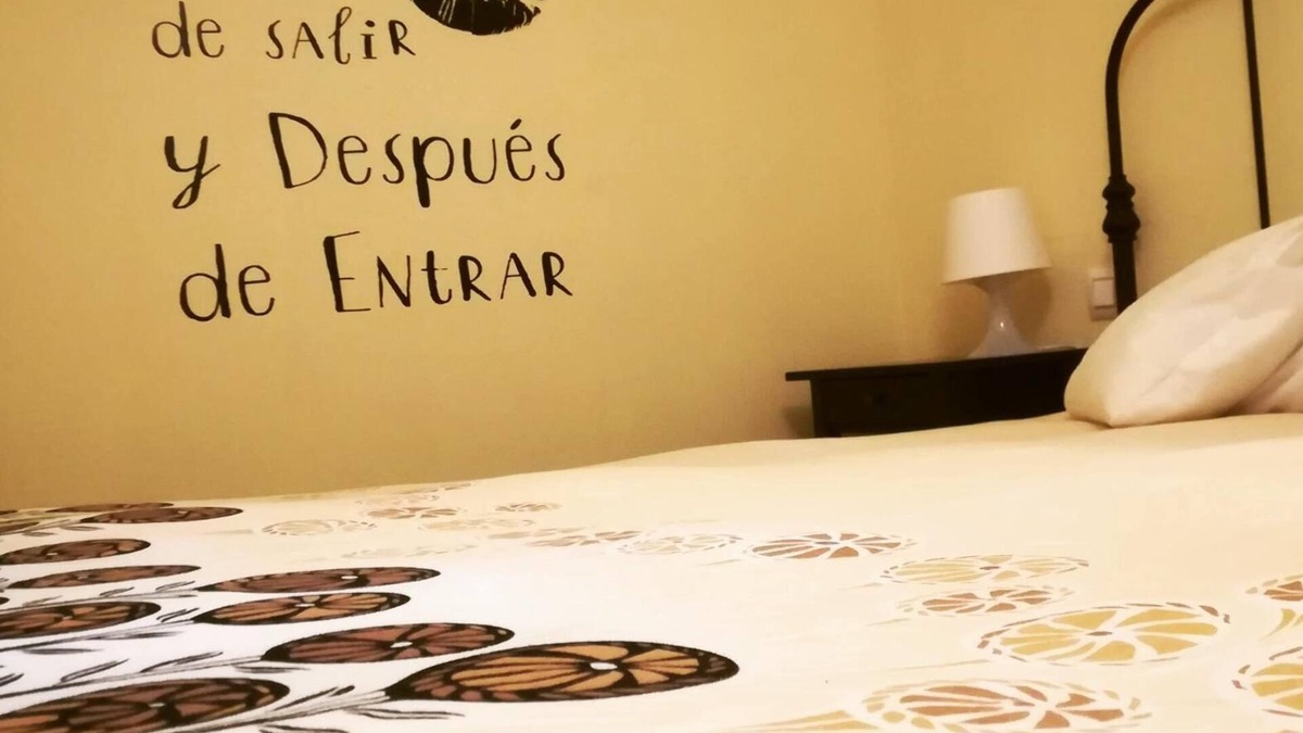 Cuzcurrita de Rio Tiron House | Country House 'La Viña 1' with Shared Terrace, Shared Garden and Wi-Fi