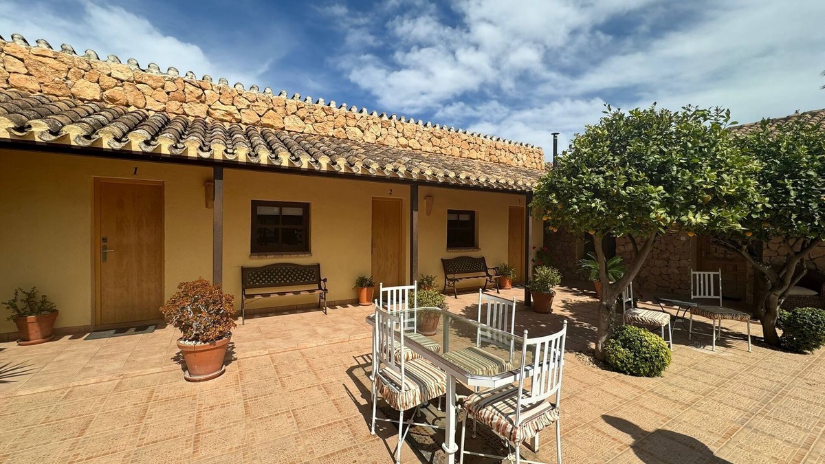 Fuente Alamo de Murcia Villa | Country Retreat Villa. With private swimming pool in Murcia.