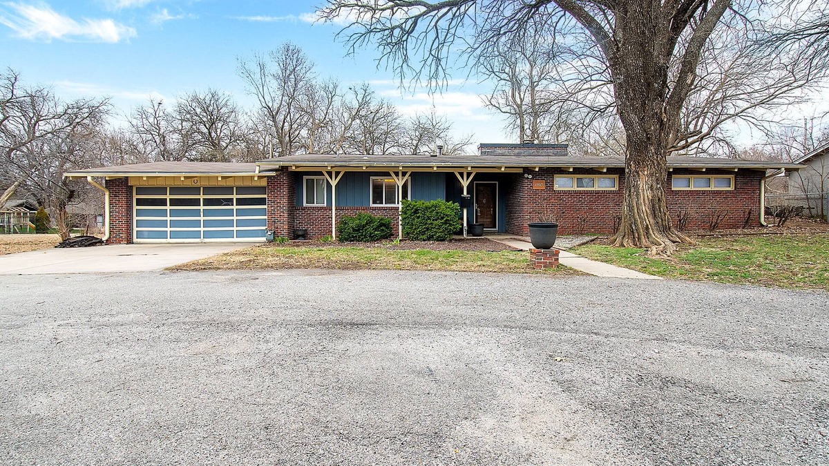 Wichita House | Country feel In the City
