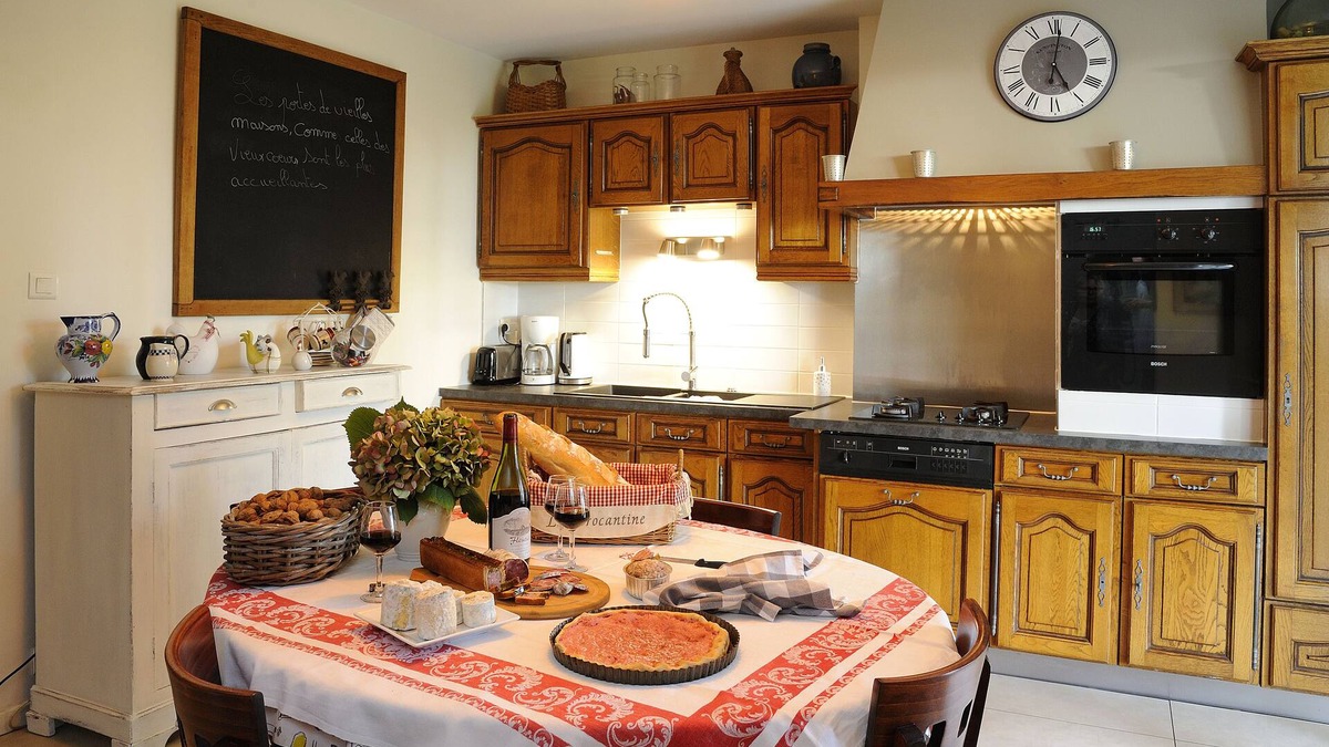 Corcelles-en-Beaujolais House | Country house in Beaujolais