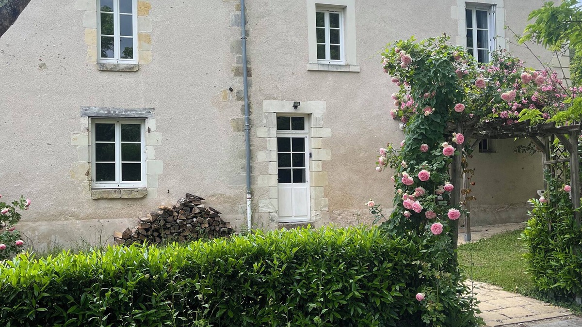 Saint-Antoine-du-Rocher House | Country house in the heart of Touraine.