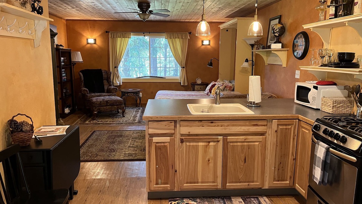 Summerville Apartment | Country Get Away