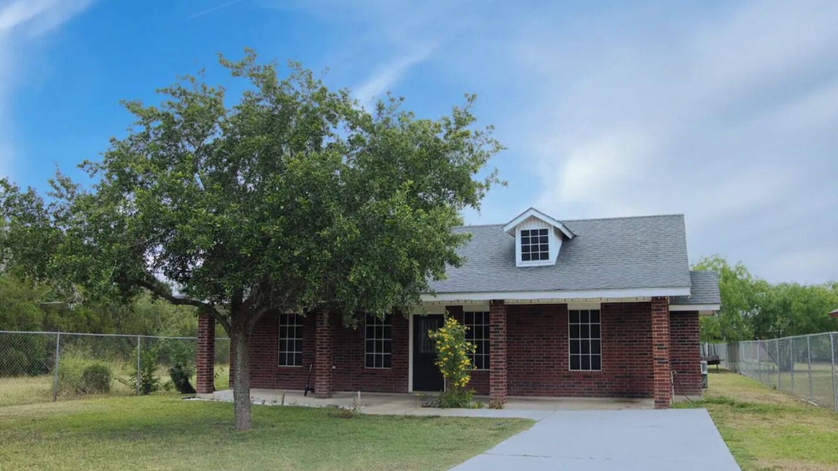 Harlingen House | Country Getaway At Its Finest