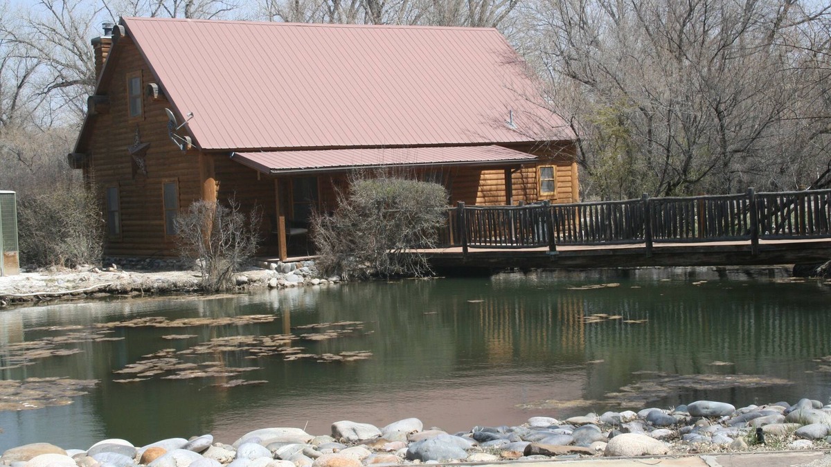 Farmington Cabin | Country getaway nestled in a serene and private wooded estate.