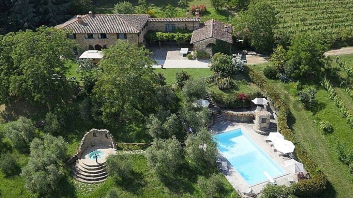 Borgo San Lorenzo House | Country house for up to 18 people