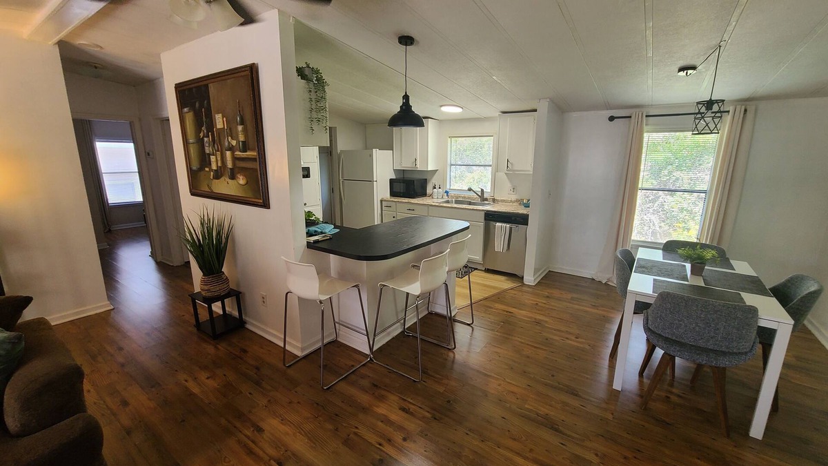 West Point House | Country Hideaway close to West Point, Lagrange and Valley