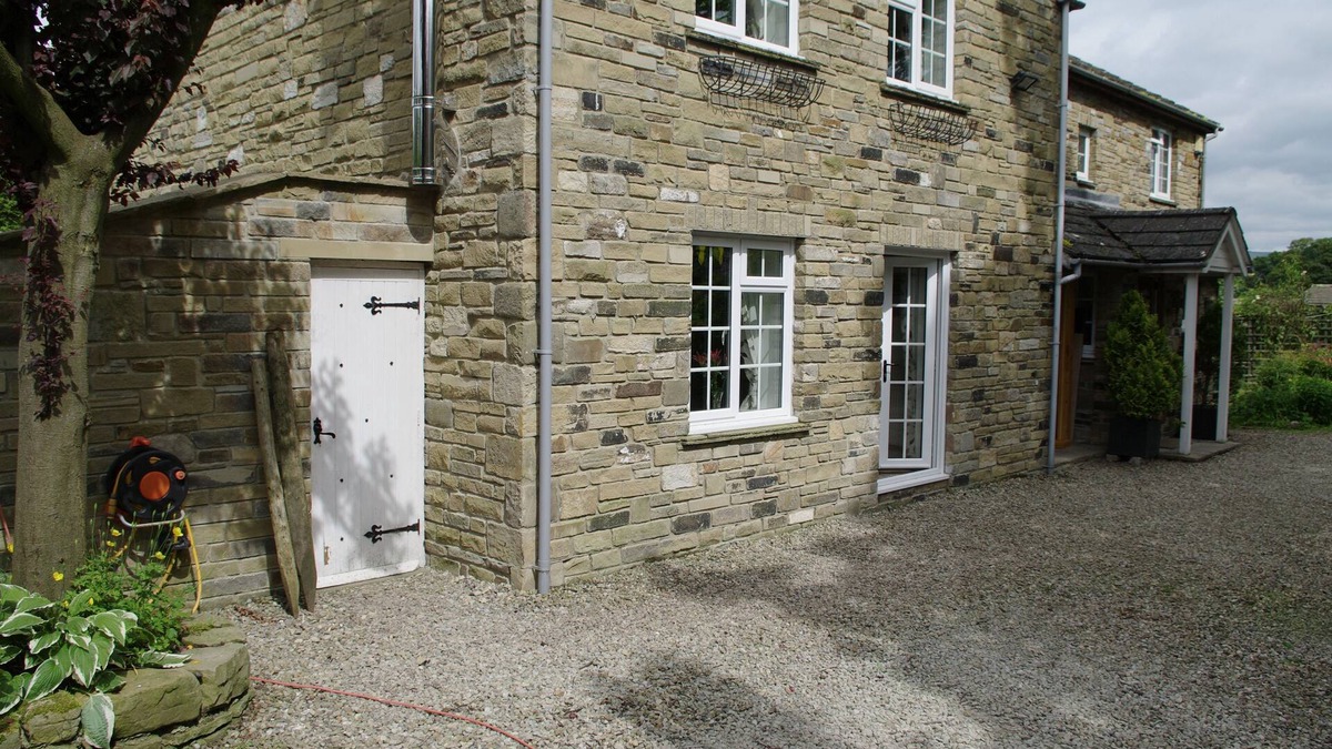West Burton Apartment | Country Hideaways | Beck Side | West Burton
