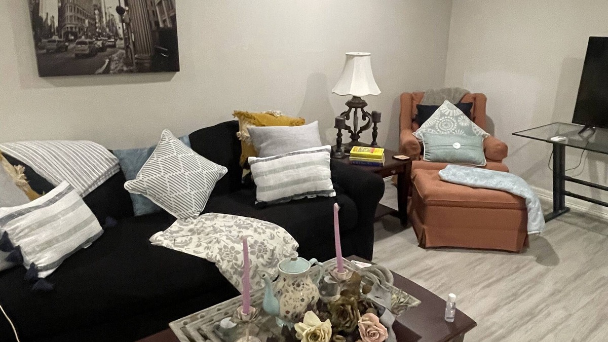 Pasadena Apartment | Country Home Hideaway