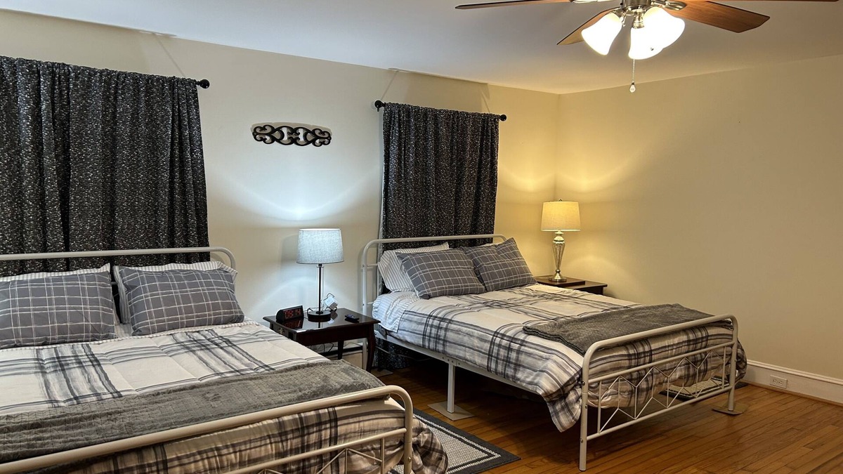 South Hill House | Country home near South Hill Country Club
