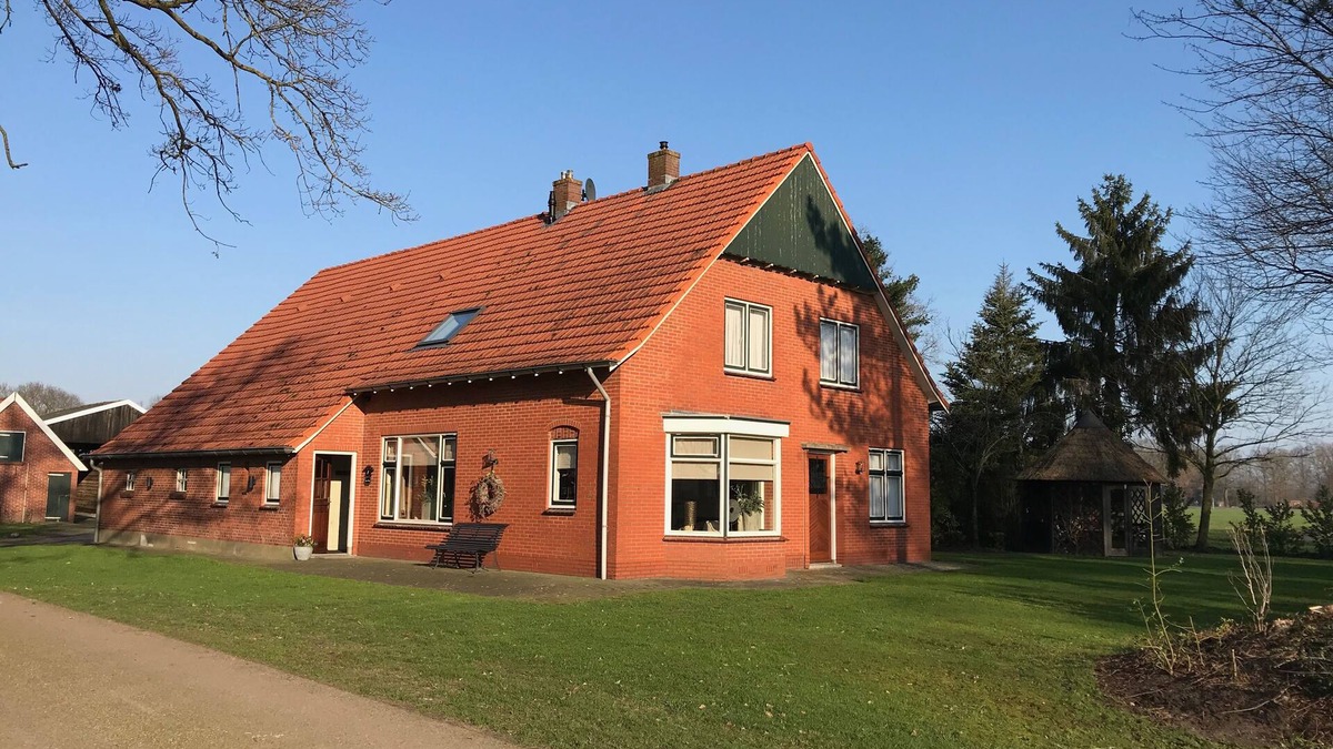 Weerselo House | Country home October and November 10% off!