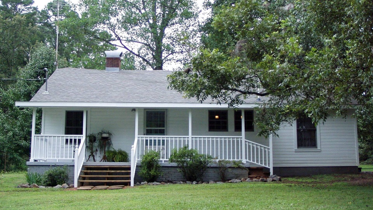 Rutherfordton House | Country home on 14 acres near Tryon International Equestrian Center, Polk Co. NC