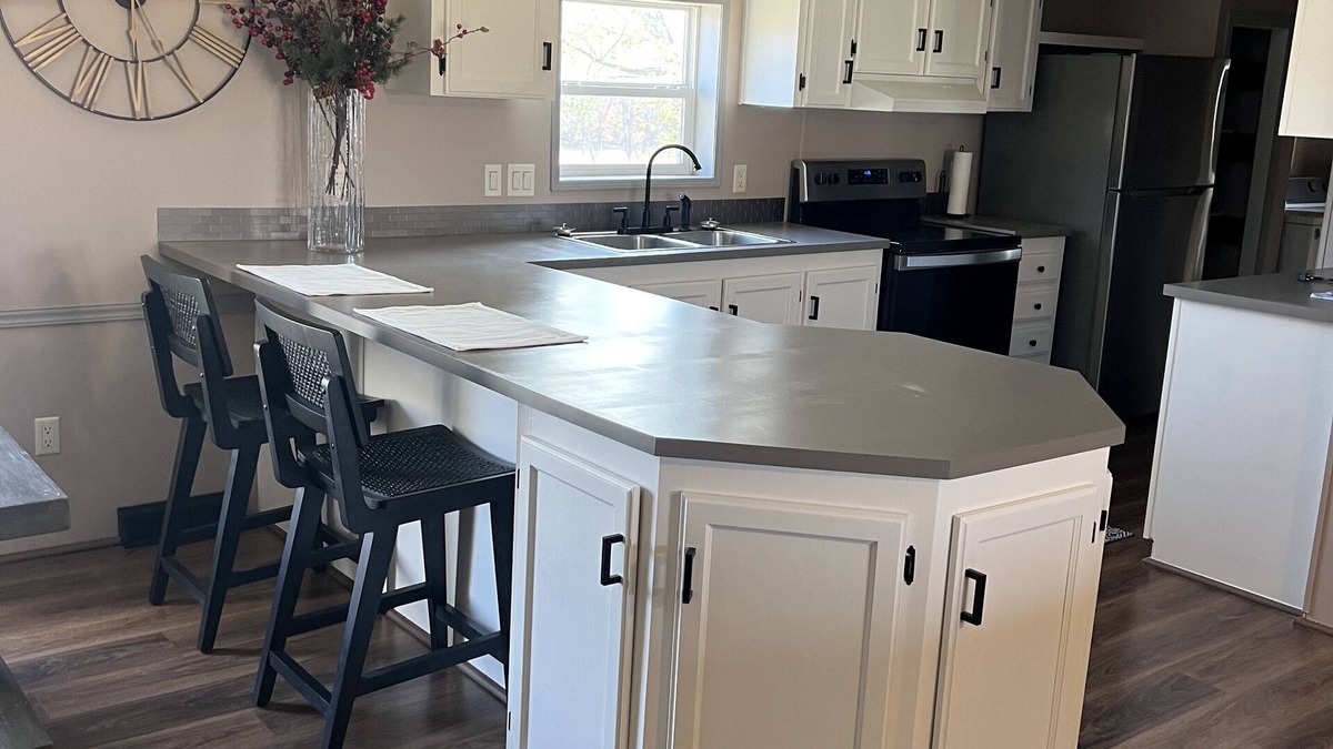 Otisco House | Country home with beautiful views and access to hiking, biking, and horse trails