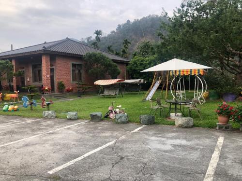 Guoxing House | Country Homestay