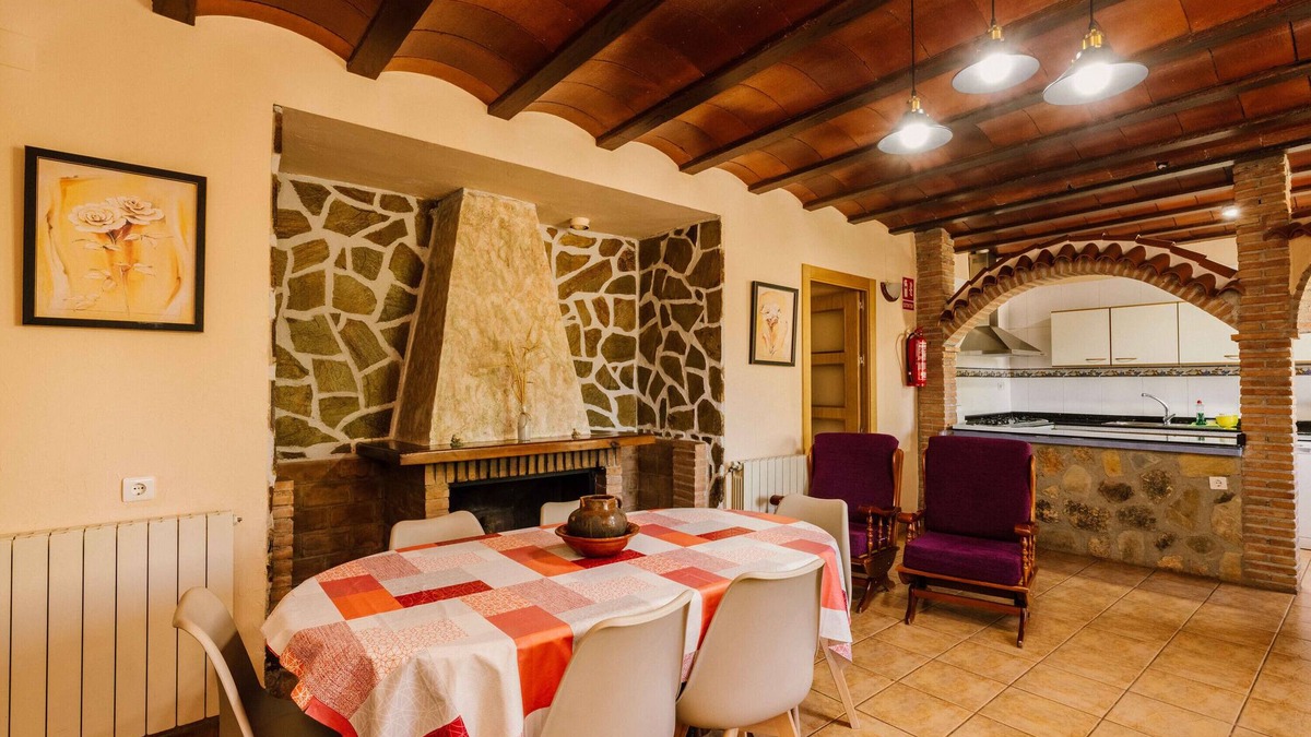 Navares House | Country House 'Casa Alderete' with Mountain View, Wi-Fi and Air Conditioning