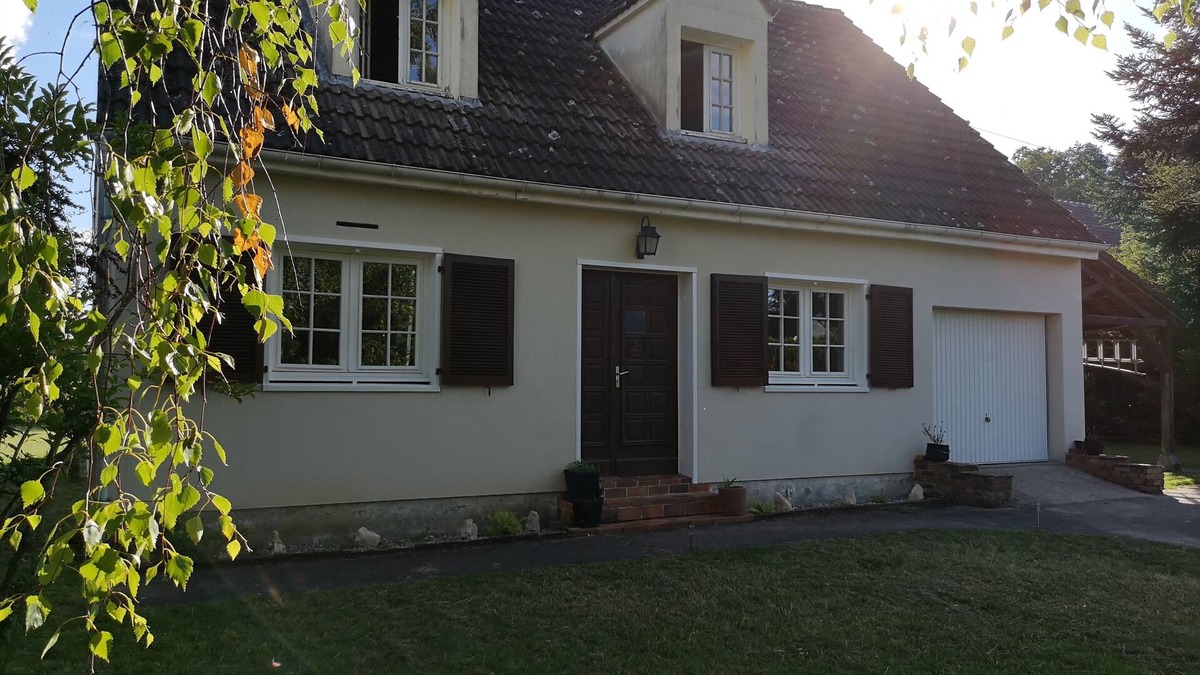 La Selle-en-Hermoy House | Country house near Paris