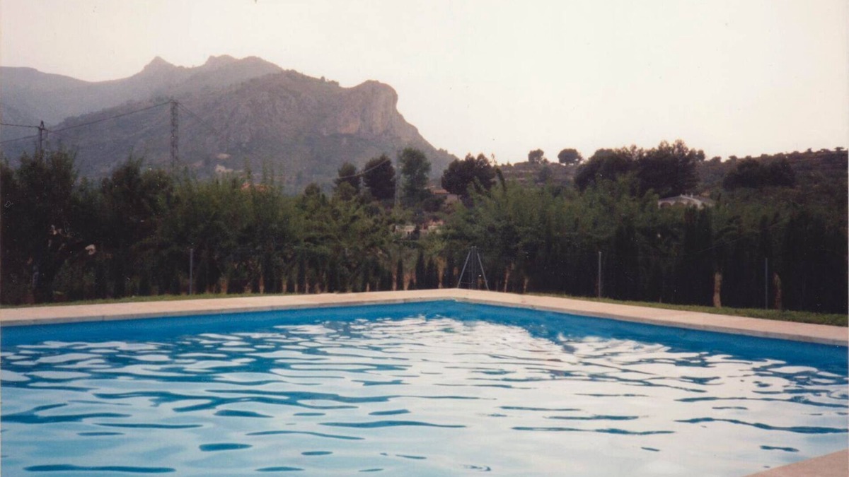 Muro del Alcoy Ski Chalet | Country house at the foot of the greenway
