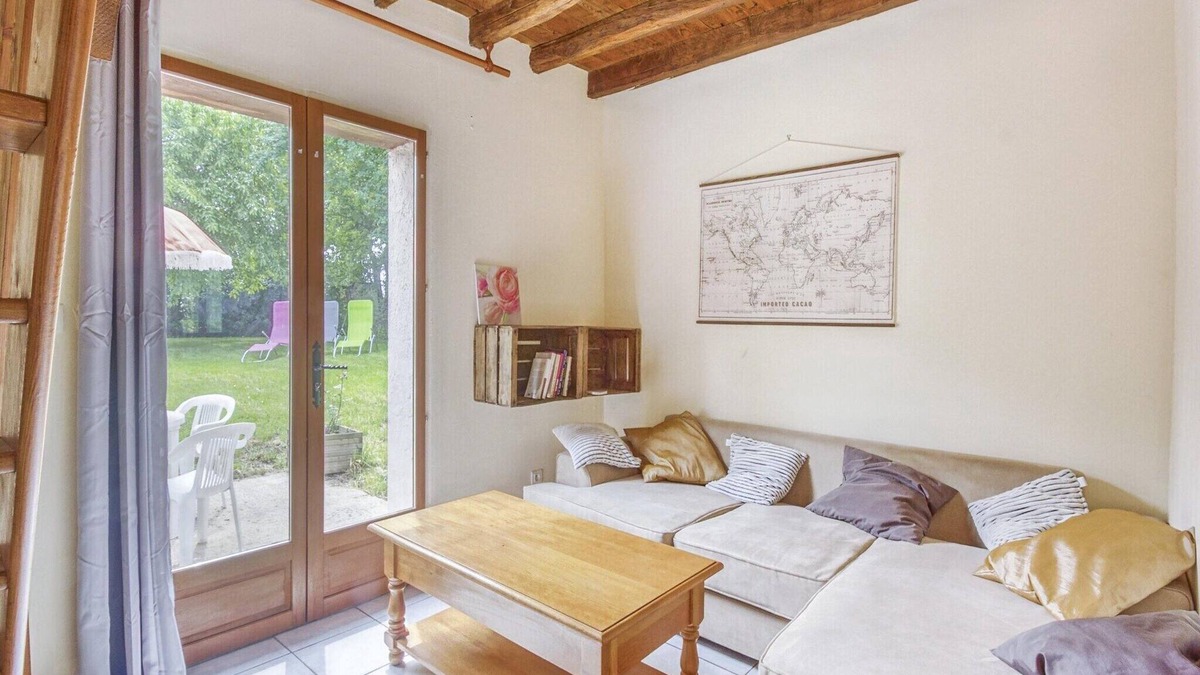 Devay Villa | Country House by Canal du Nivernais