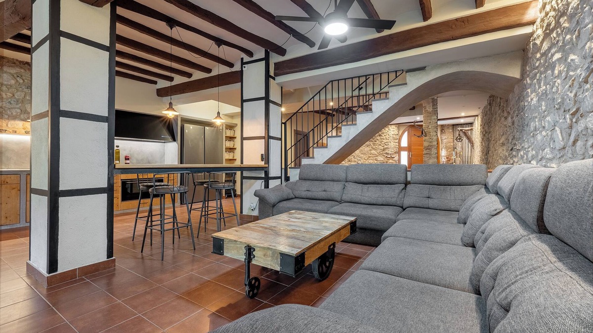 Alforja House | Country House 'Ca L'Arcadi - Alforja' with Mountain View, Private Pool and Wi-Fi