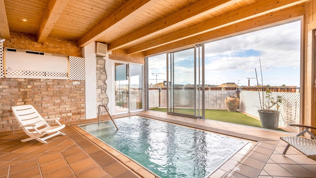 Belianes House | Country House 'Cal Menut' with Private Terrace and Wi-Fi