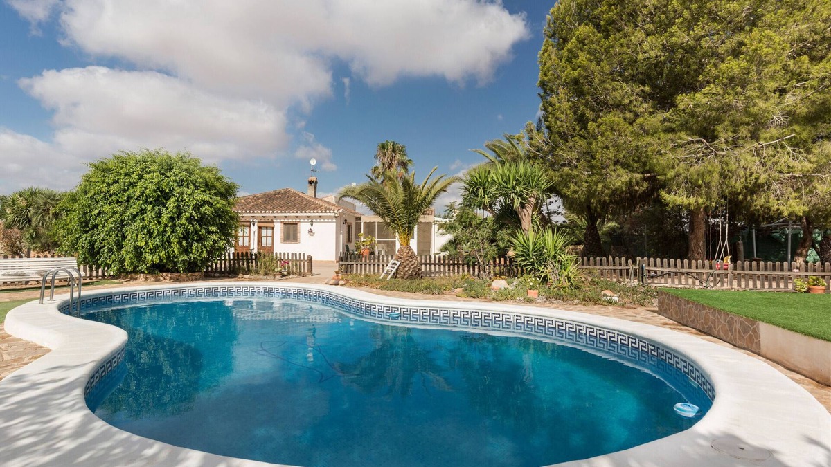 Fuente Alamo de Murcia House | Country House 'Casa De La Cuesta' with Private Pool, Wi-Fi and Air Conditioning