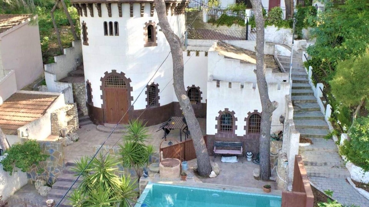 Yecla House | Country House 'Casa Rural El Castillico' with Mountain View, Private Pool and Wi-Fi