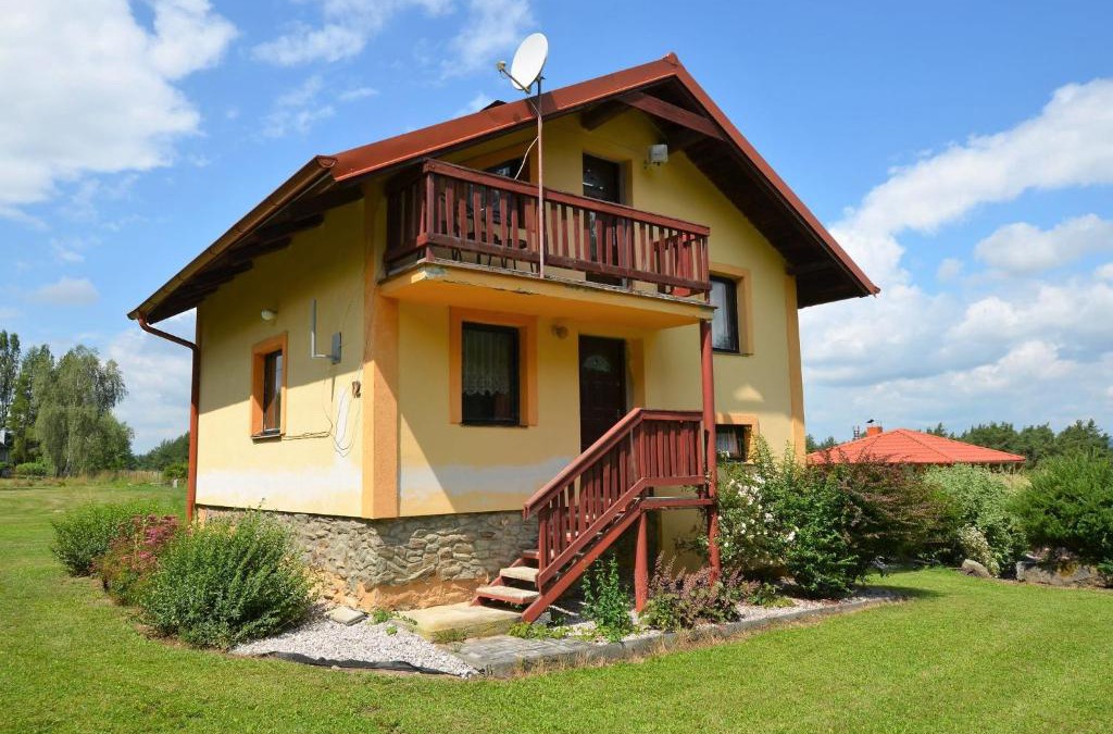 Konstantinovy Lazne House | Country House in Czech Forest with Pool
