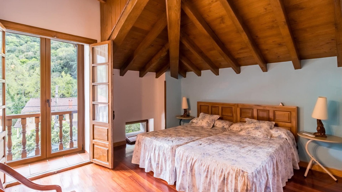 Cillorigo de Liebana House | Country House 'El Agero' with Mountain Views, Private Terrace and Wi-Fi
