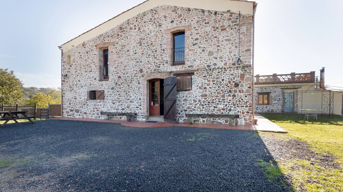Caldes de Montbui House | Country House 'Can Llevorer' with Mountain View, Private Pool and Private Terrace