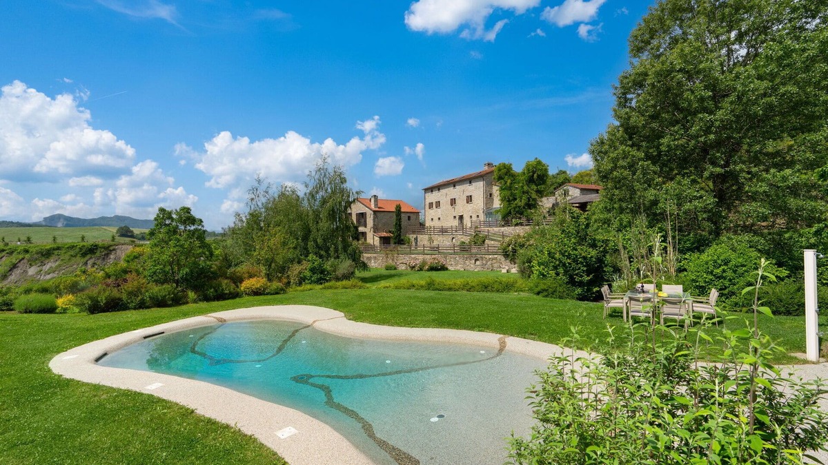 Firenzuola Other | Country House/Farm House in Visignano with 8 bedrooms sleeps 18
