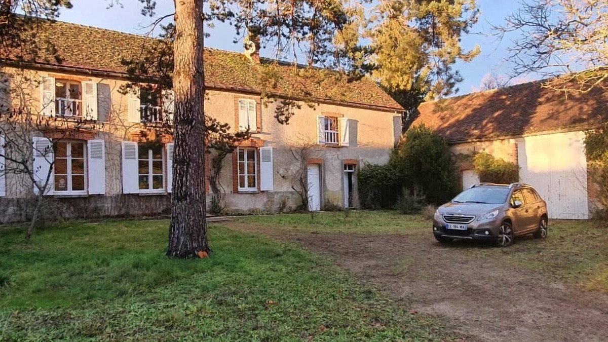 Chambon-la-Foret House | Country House
