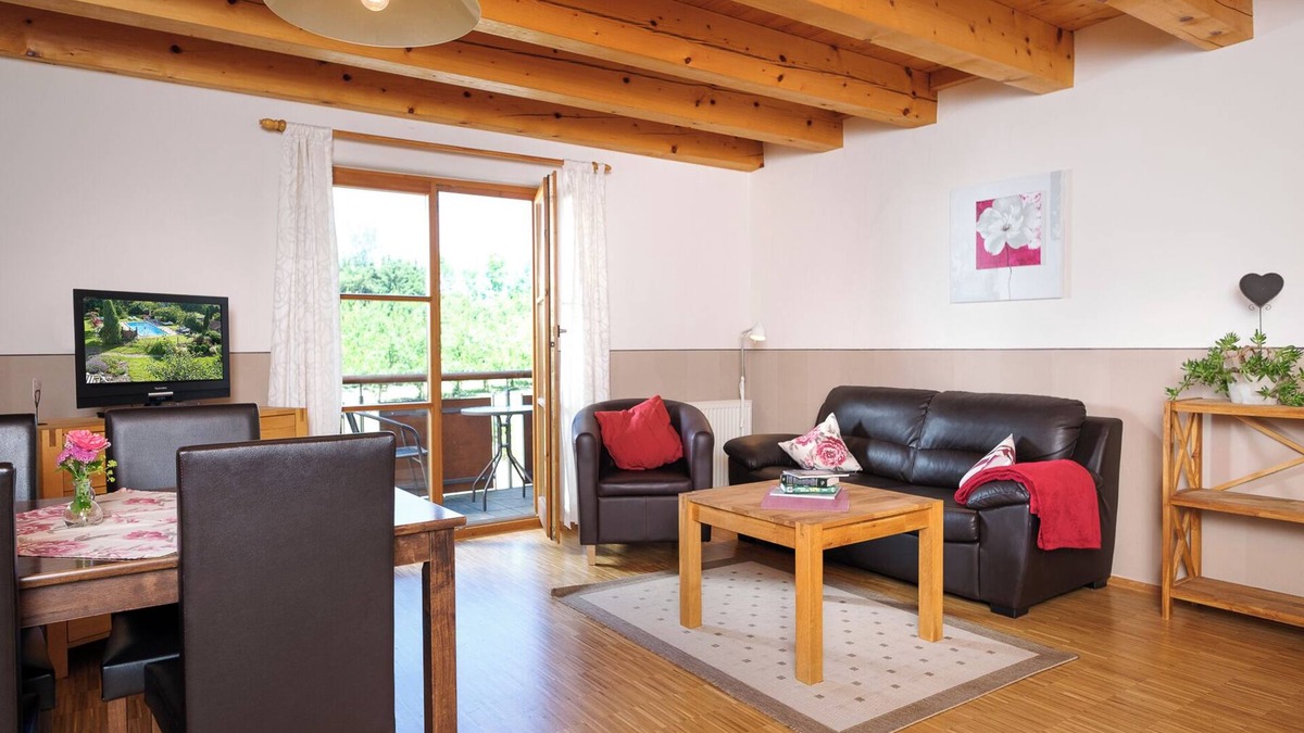 Bitzenhofen Apartment | Country house Hoher Reichenau, 54 sqm, 2 bedrooms, max. 5 persons