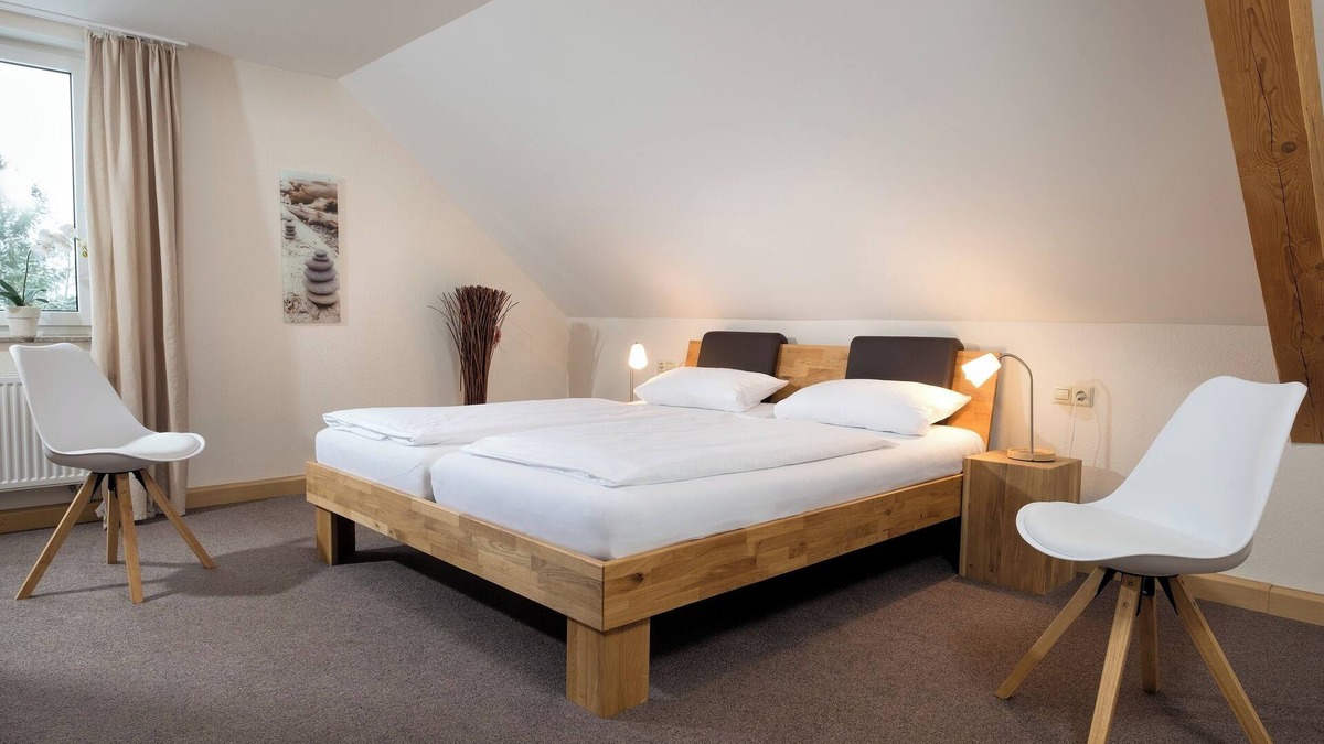 Bitzenhofen Apartment | Country house Hoher Überlingen, 80 sqm, 2 bedrooms, max. 5 persons