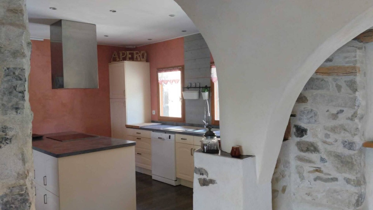 Mens House | Country house ideal for spending time with friends and family.