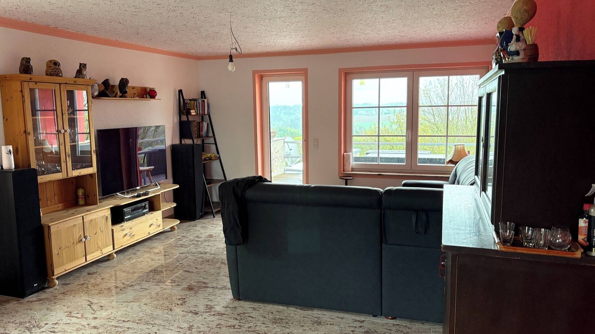 Hartha Apartment | Country house in a quiet location