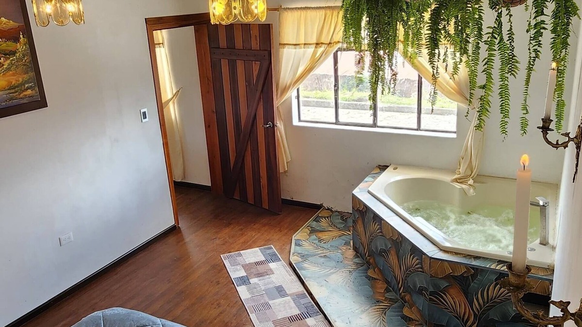 Quiroga House | COUNTRY HOUSE IN CUICOCHA LAKE COTACACHI IMBABURA ECUADOR