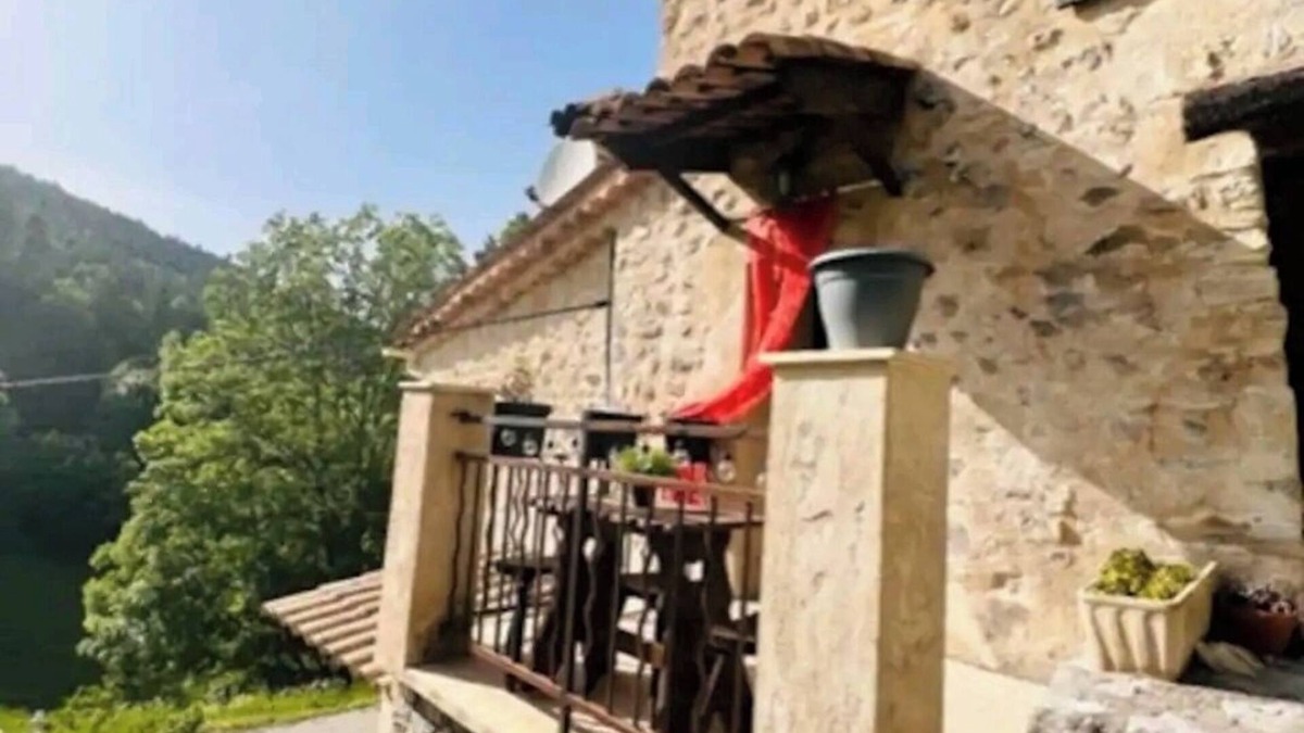 Ubraye House | Country house in Provencal village