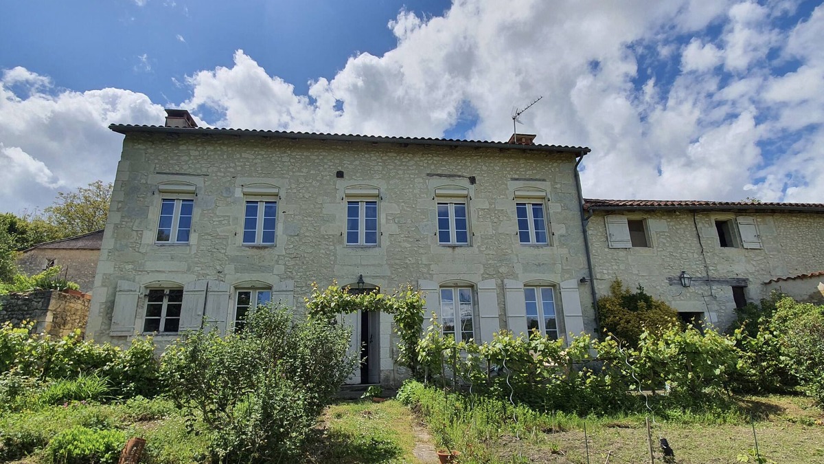 Lisle Cottage | Country house in the heart of nature