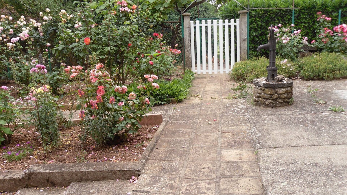 Puycelci House | Country house in the Tarn countryside