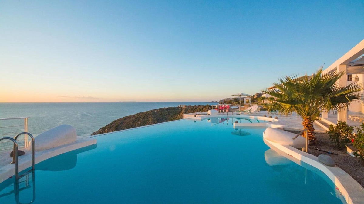 Kithira Villa | Country House 'Kaladi Rock Avlemonas' with Sea View.