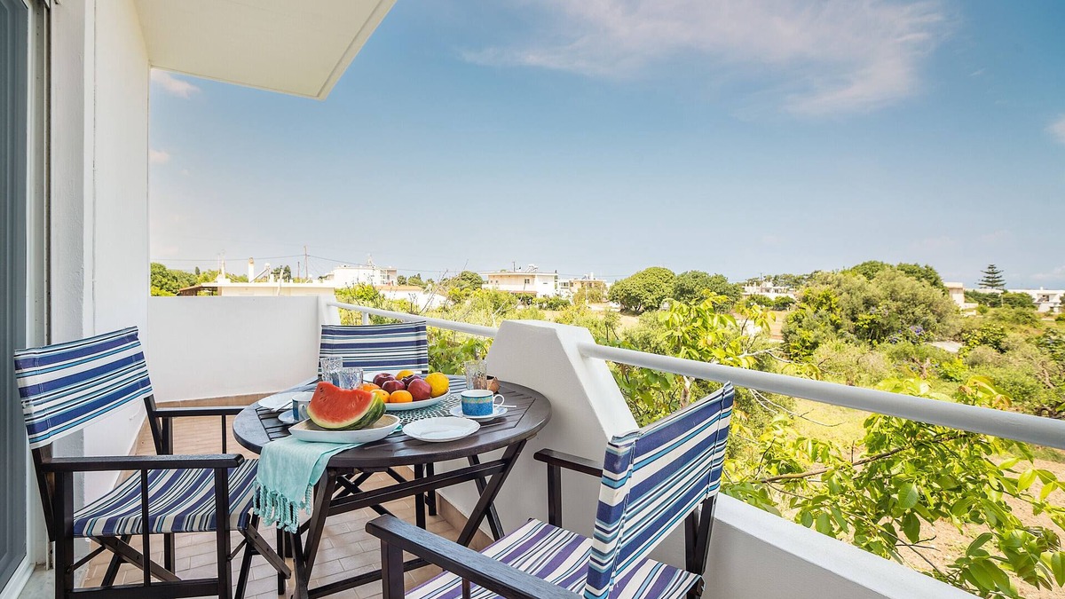 Soroni House | Country House 'La Christine' with Sea View, 2 Balconies & Wi-Fi