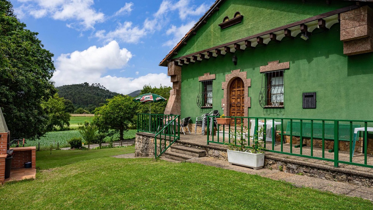 Premio House | Country House 'La Escuela De Premio' with Shared Terrace, Private Garden and Wi-Fi